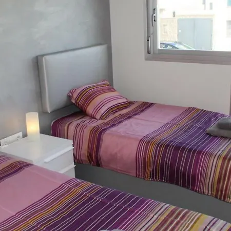 Apartamento Res. El Mirador - Calle Txacolina - Punta Prima - Torrevieja